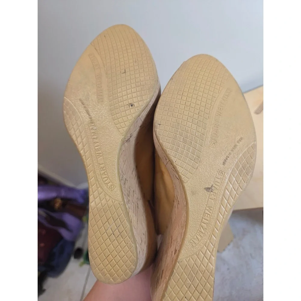 Stuart Weitzman Tan Patent Leather Cork Wedge Peep Toe Slingback Sandals 8.5 M